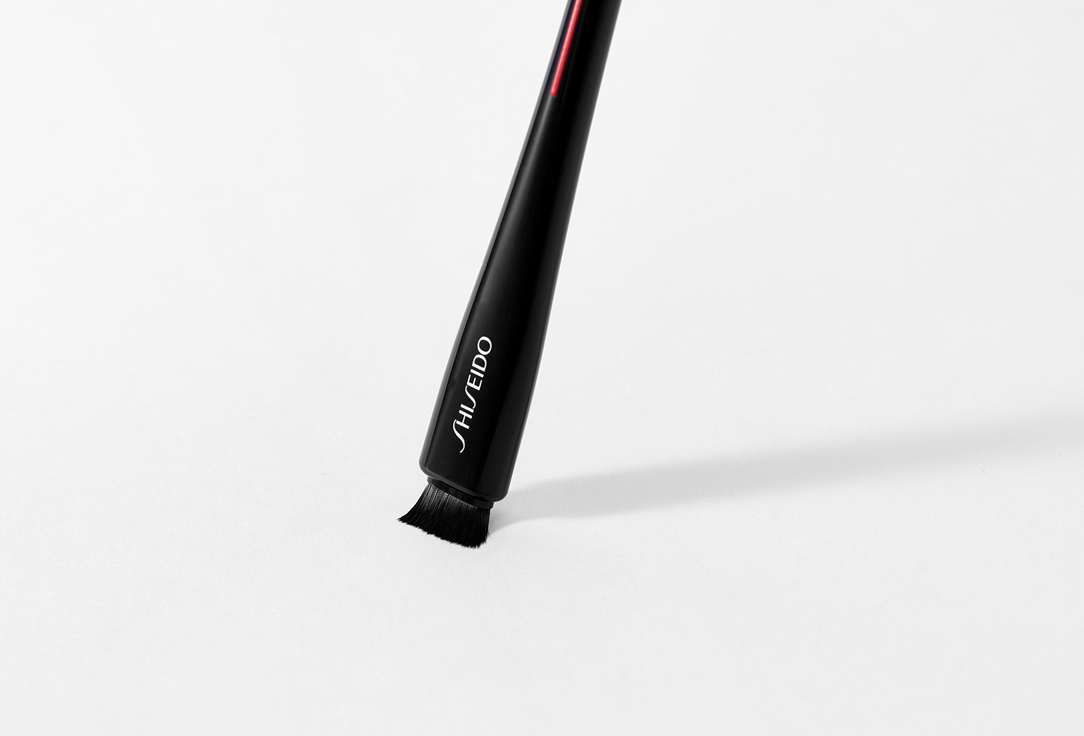 Shiseido  square eyeliner and brow brush Yane hake