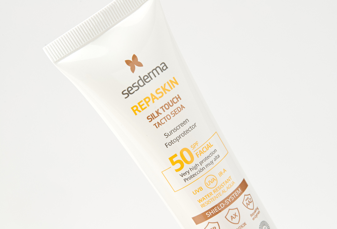 Sesderma water resistant suncream SPF50 Repaskin silk touch 