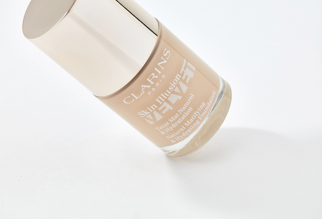 Clarins Foundation Skin Illusion Velvet