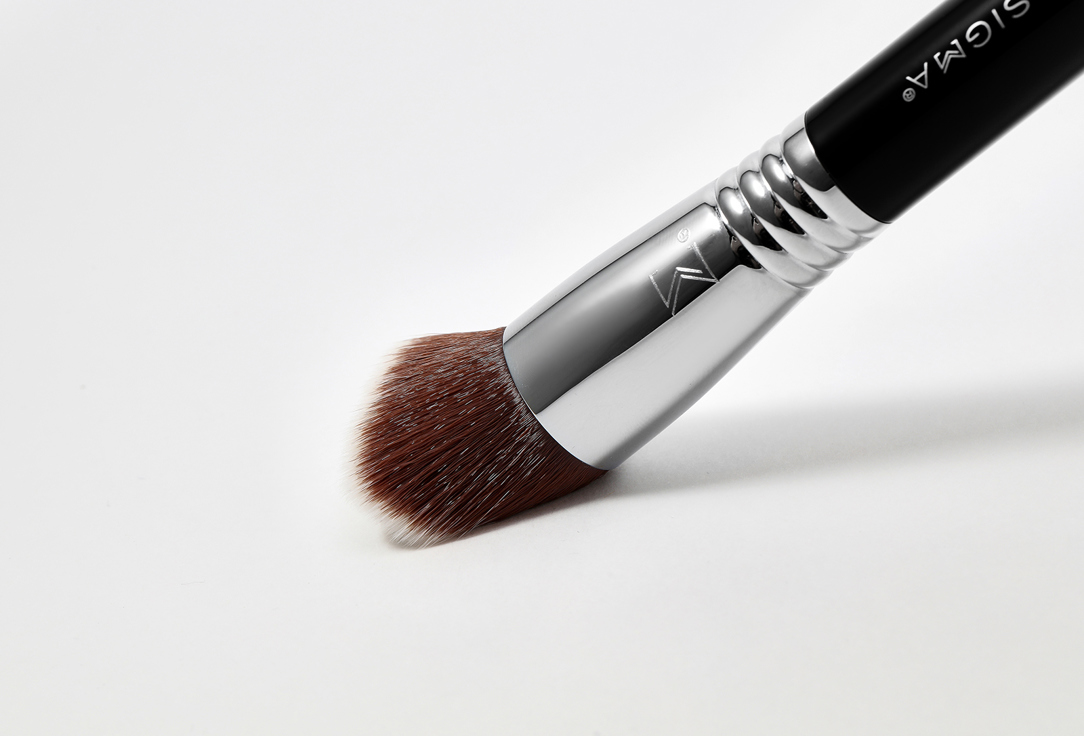 SIGMA BEAUTY KABUKI BRUSH 3DHD