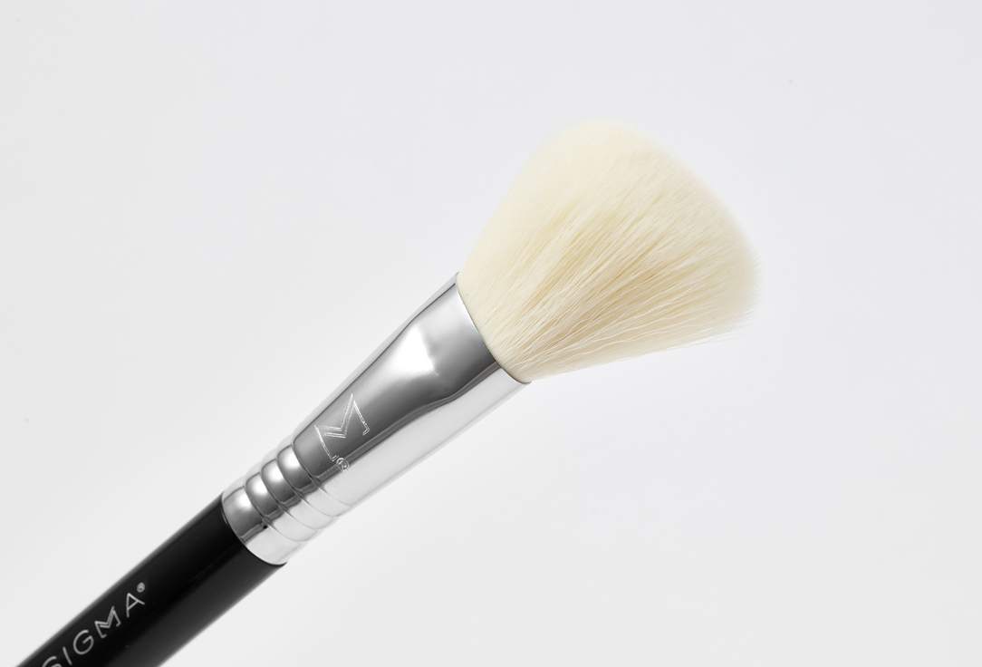 SIGMA BEAUTY LARGE ANGLED CONTOUR BRUSH F40