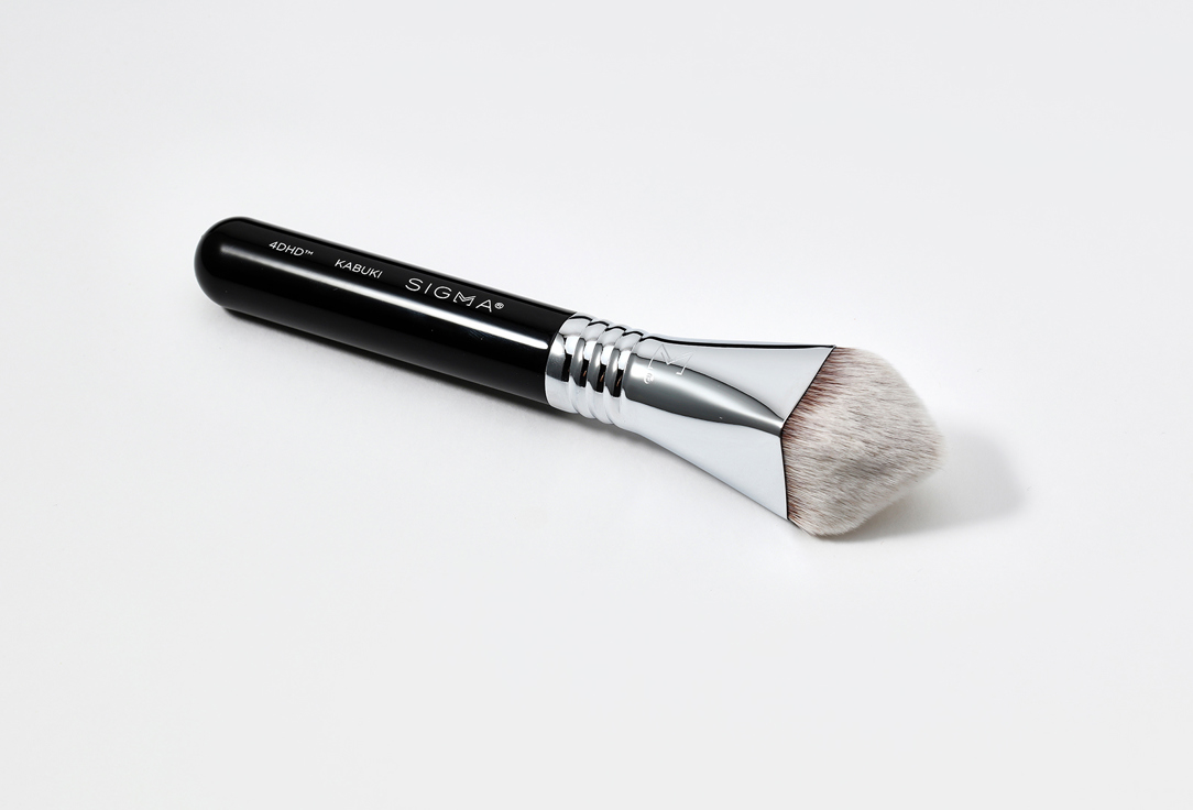 SIGMA BEAUTY KABUKI BRUSH 4DH