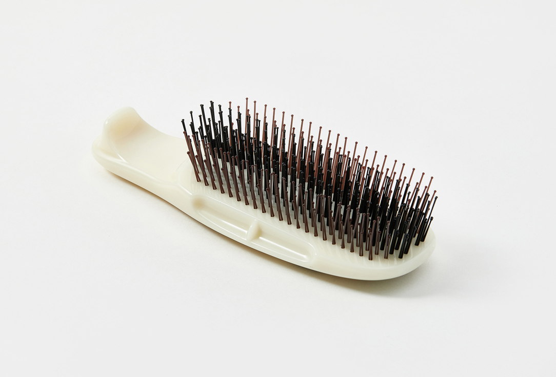 S-Heart-S Sculp brush ivory