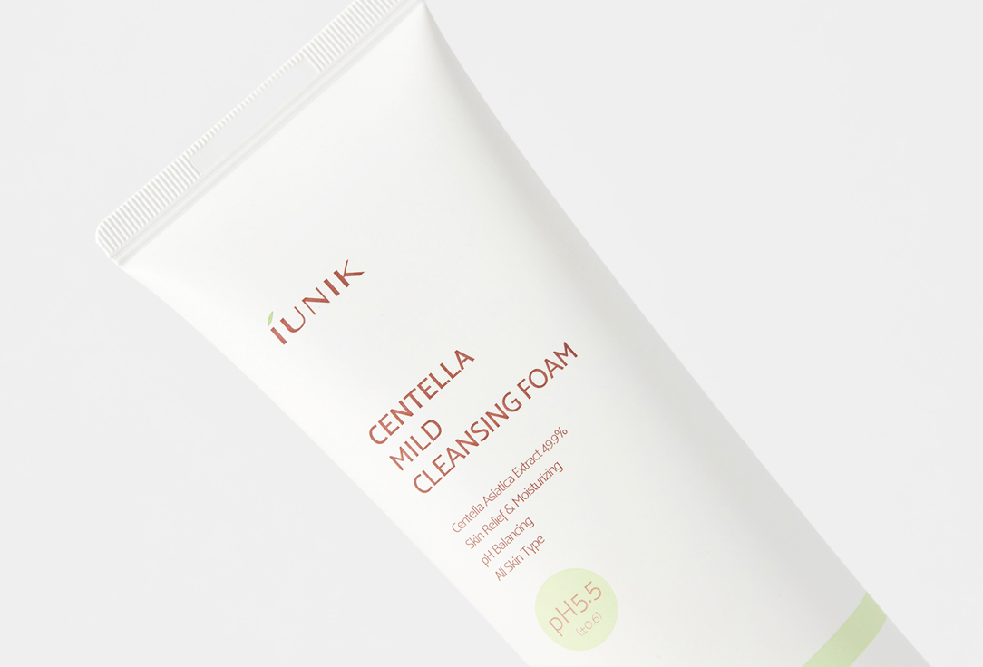 iUNIK Gentle Foam Face cleanser Centella