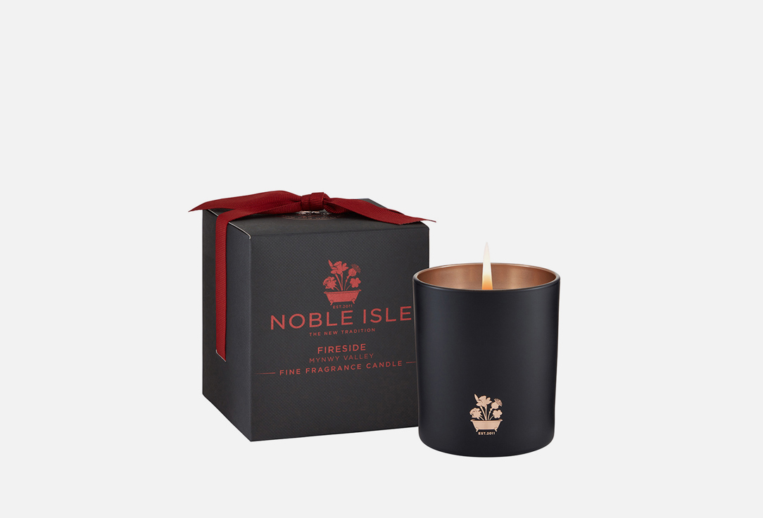 Noble Isle Candle Fireside