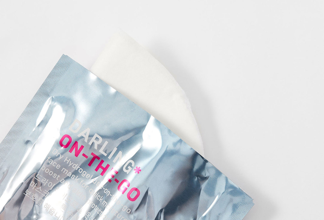 DARLING* Dry hydrogel moisturising face sheet mask On-the-go