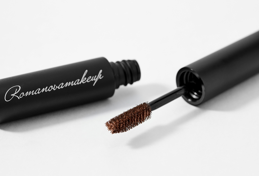 Romanovamakeup Eyebrow mascara Sexy