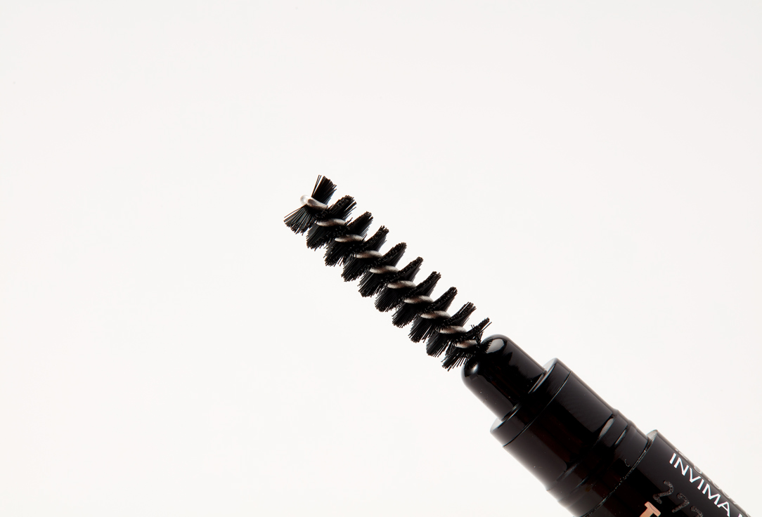 IsaDora Eyebrow pencil With Brush Sculpting