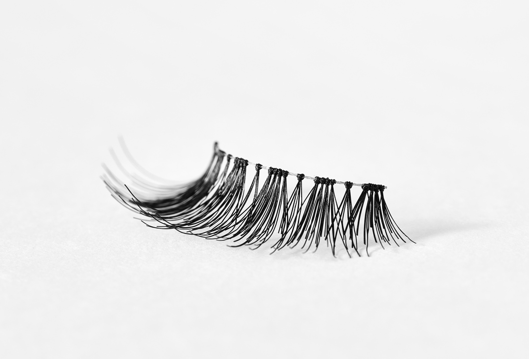 Eylure False eyelashes ACCENT 007